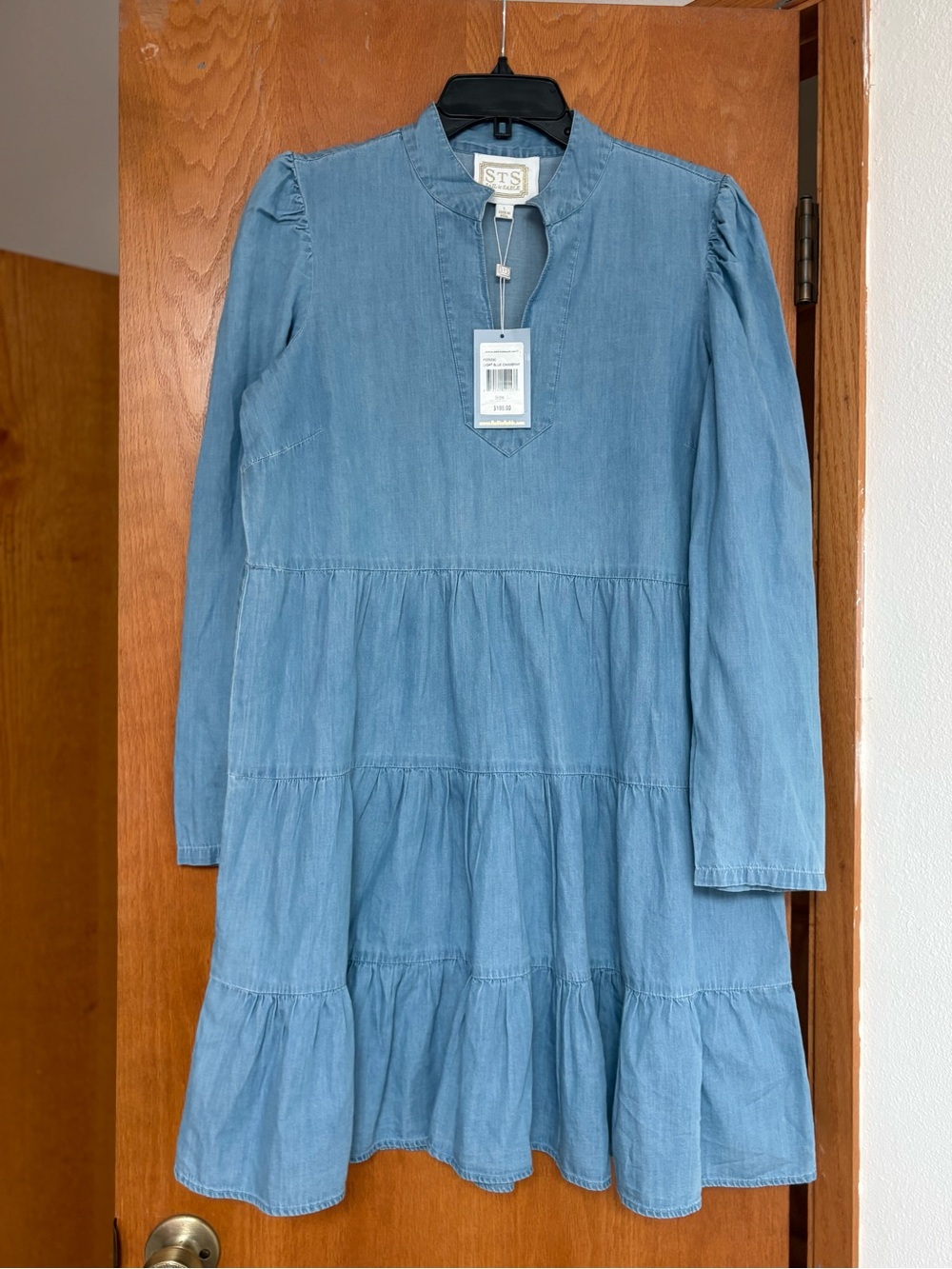 NWT Sail to Sable Light Blue chambray long sleeved layered dress Large
